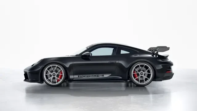 2023 Porsche 992 GT3 - Image 14 of 31