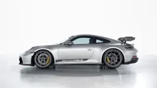2023 Porsche 992 GT3 - Image 13 of 30
