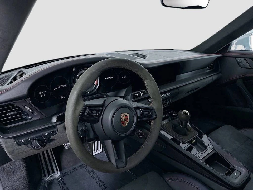 2023 Porsche 992 GT3 - Image 4 of 5