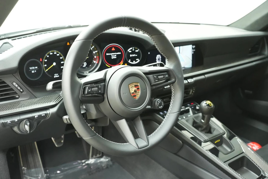 2023 Porsche 992 GT3 - Image 4 of 5