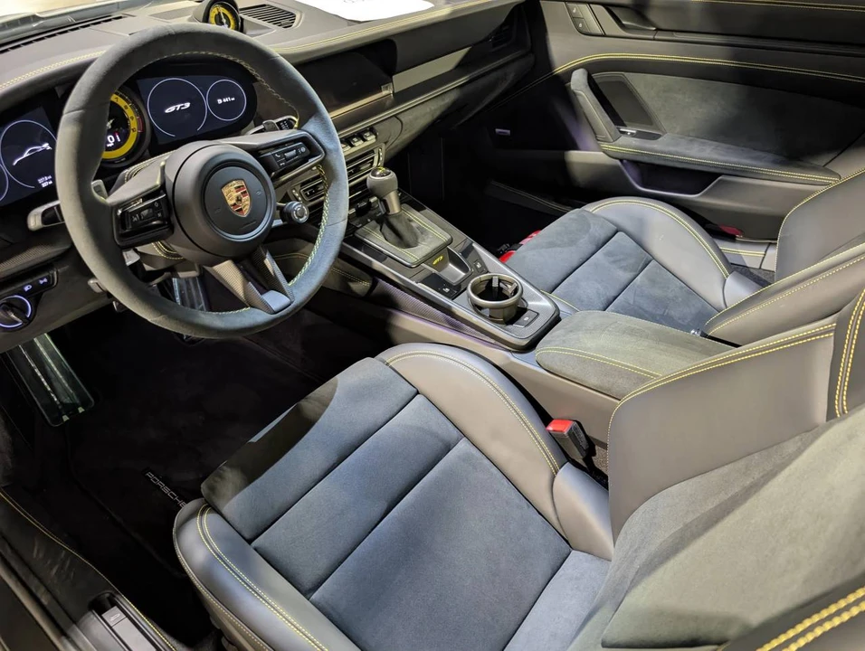 2023 Porsche 992 GT3 - Image 5 of 5