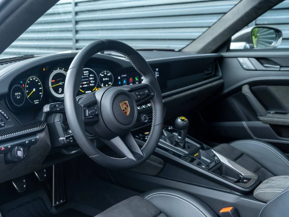 2023 Porsche 992 GT3 - Image 4 of 5