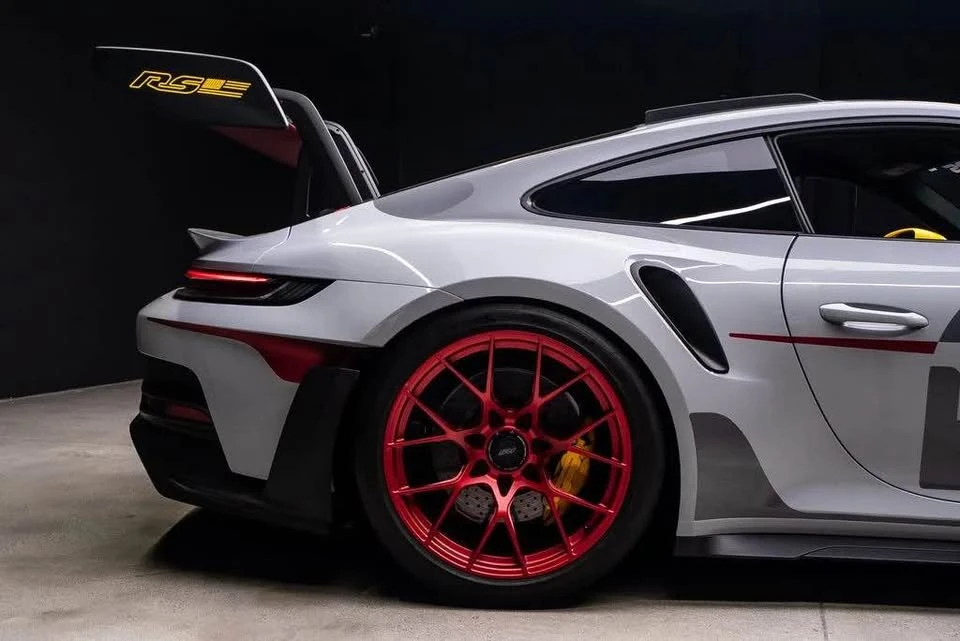 2023 Porsche 992 GT3 RS - Image 9 of 19