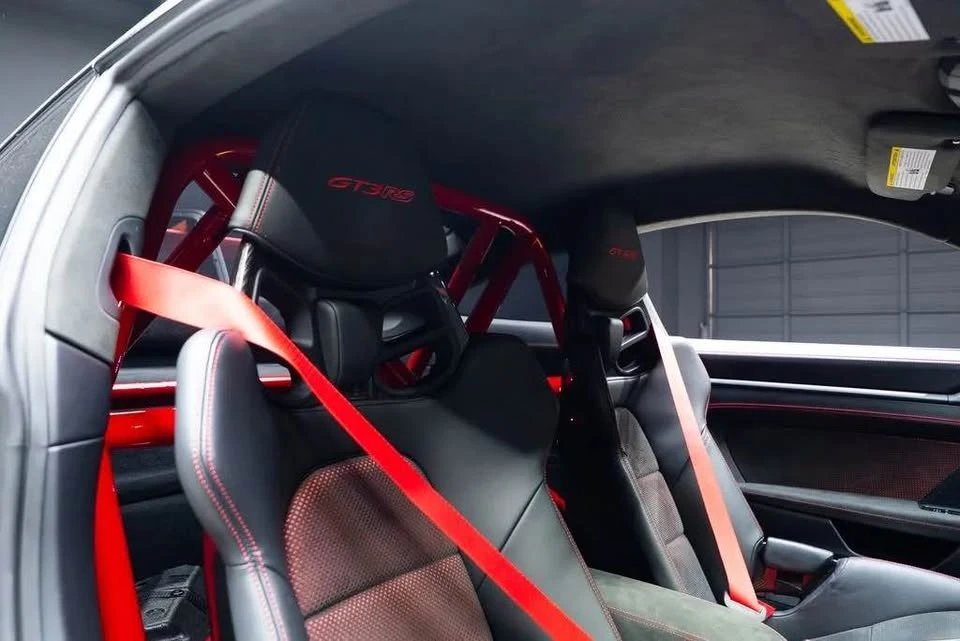 2023 Porsche 992 GT3 RS - Image 16 of 19
