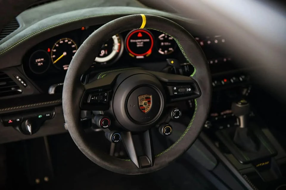 2023 Porsche 992 GT3 RS - Image 13 of 17