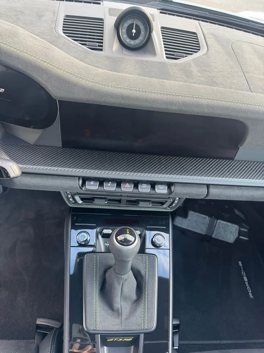 2023 Porsche 992 GT3 RS - Image 16 of 20