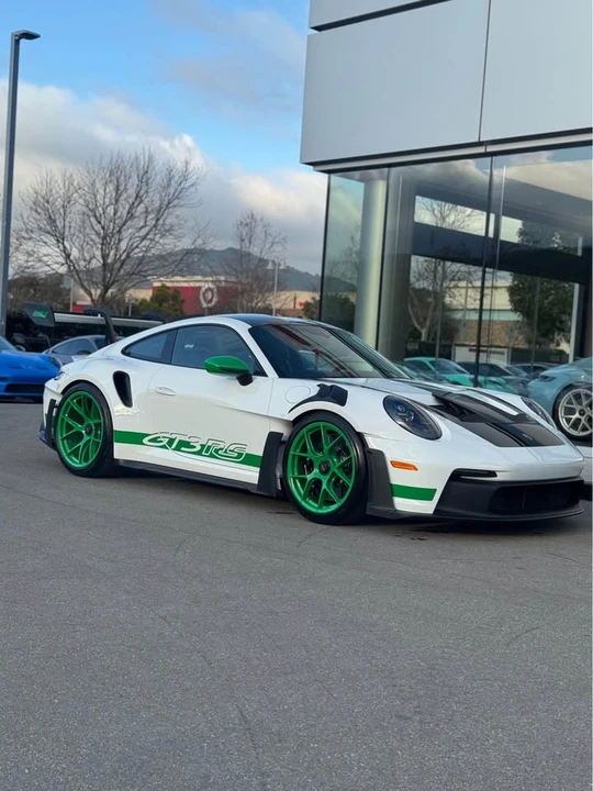 2023 Porsche 992 GT3 RS - Image 9 of 20