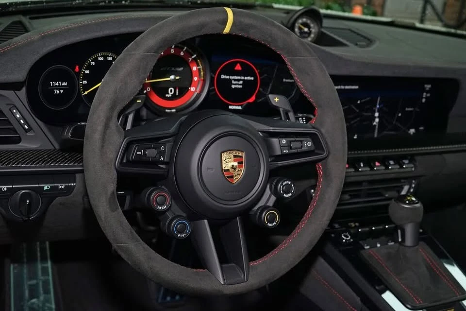 2023 Porsche 992 GT3 RS - Image 17 of 20