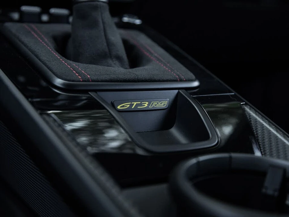2023 Porsche 992 GT3 RS - Image 29 of 31