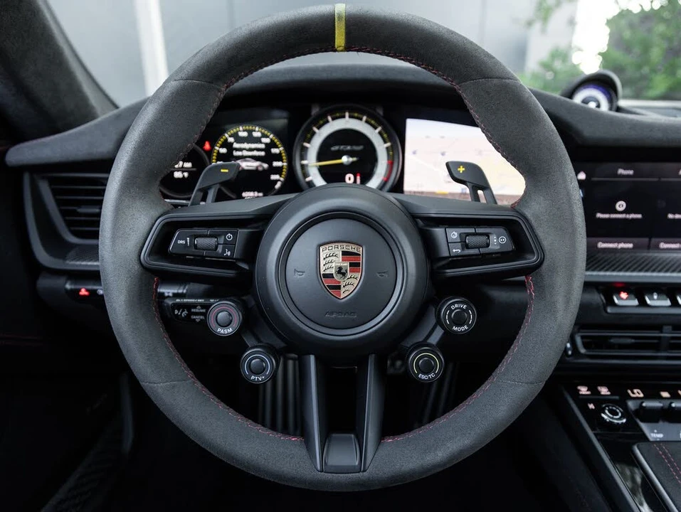 2023 Porsche 992 GT3 RS - Image 13 of 31