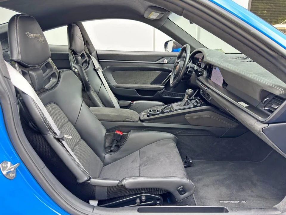 2023 Porsche 992 GT3 RS - Image 14 of 31