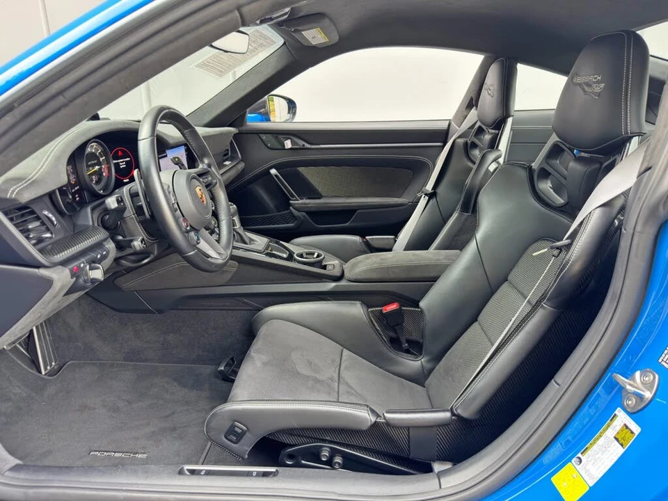 2023 Porsche 992 GT3 RS - Image 15 of 31