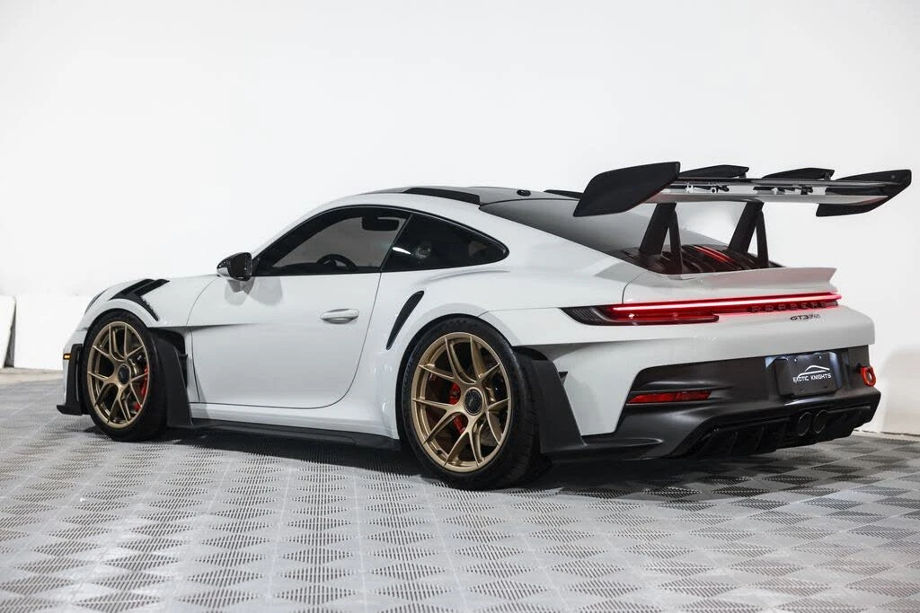 2023 Porsche 992 GT3 RS - Image 17 of 31