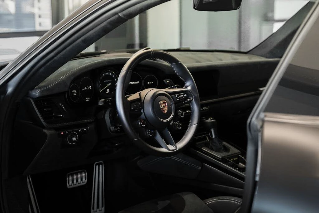 2023 Porsche 992 GT3 RS - Image 4 of 31