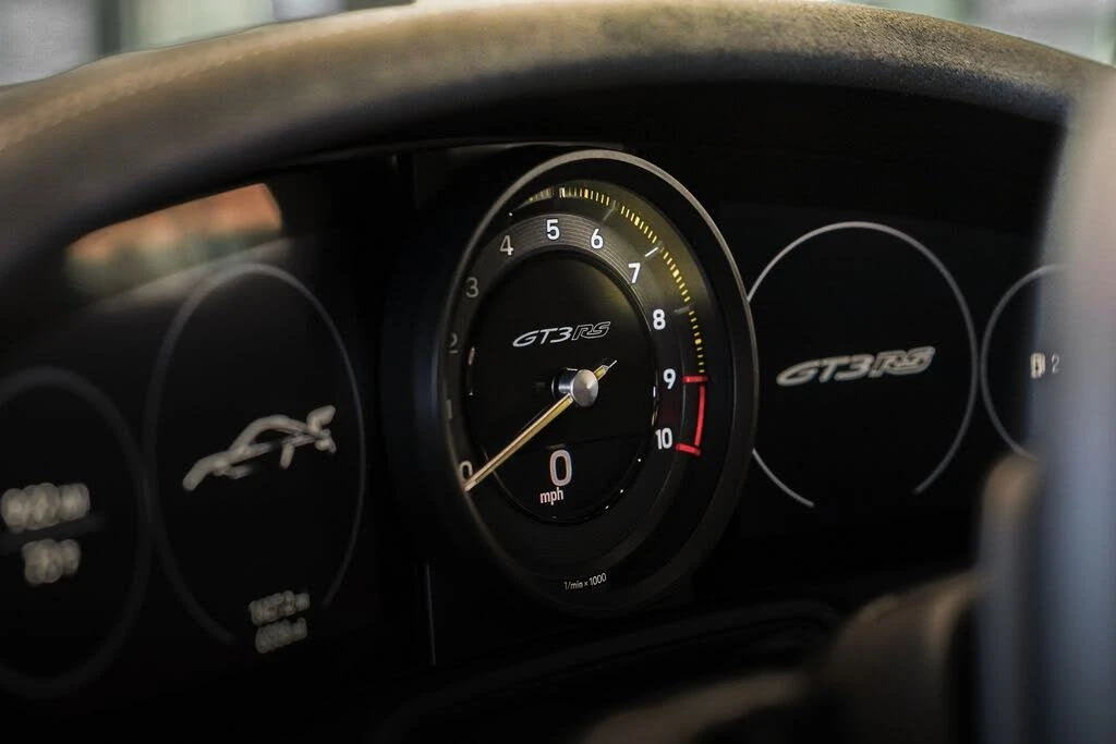 2023 Porsche 992 GT3 RS - Image 10 of 31