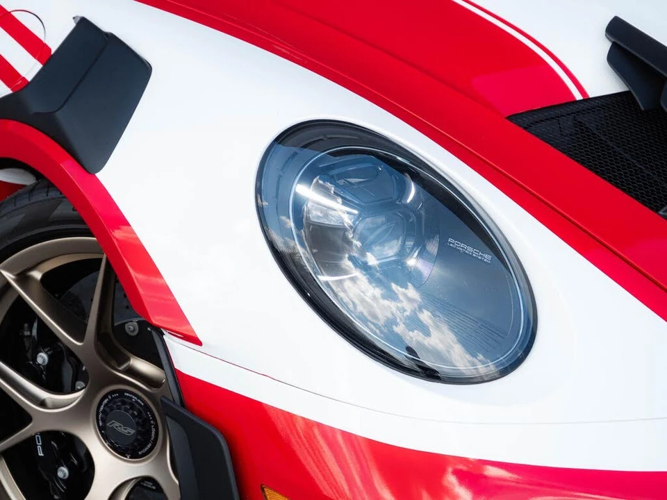 2023 Porsche 992 GT3 RS - Image 27 of 29