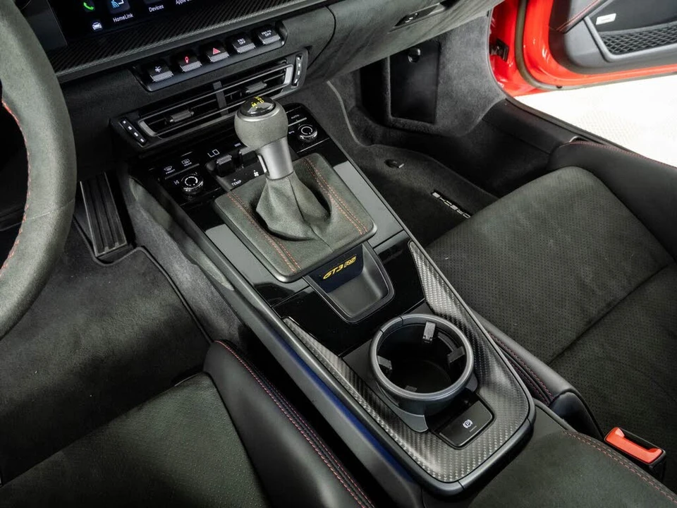 2023 Porsche 992 GT3 RS - Image 18 of 29