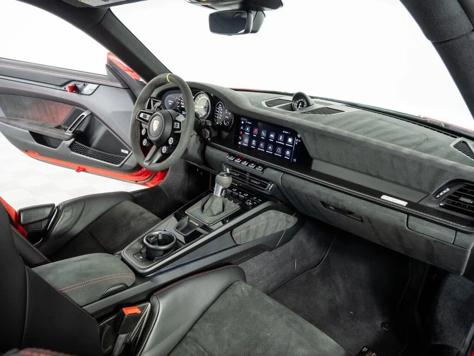 2023 Porsche 992 GT3 RS - Image 20 of 29