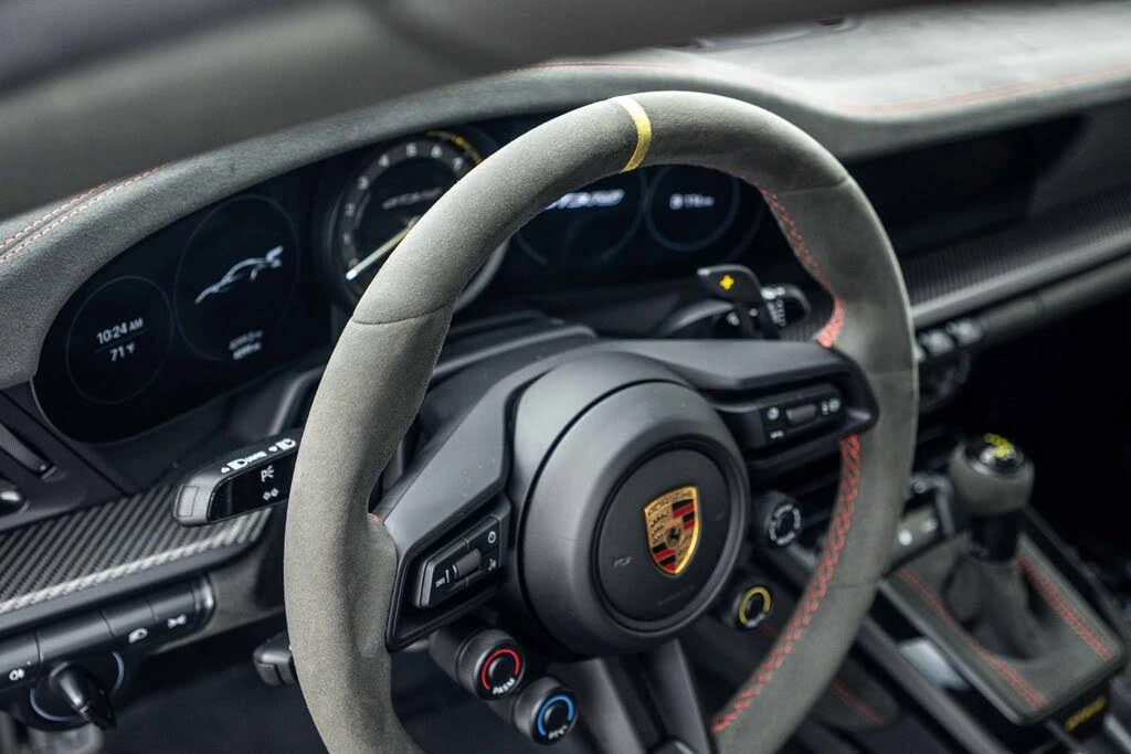 2023 Porsche 992 GT3 RS - Image 14 of 31