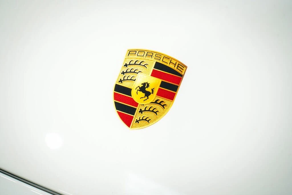 2023 Porsche 992 GT3 RS - Image 15 of 31