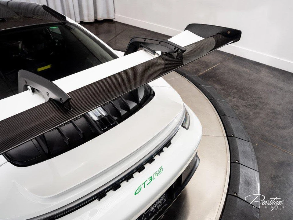 2023 Porsche 992 GT3 RS - Image 16 of 31