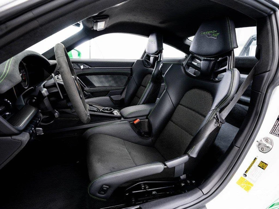 2023 Porsche 992 GT3 RS - Image 27 of 31