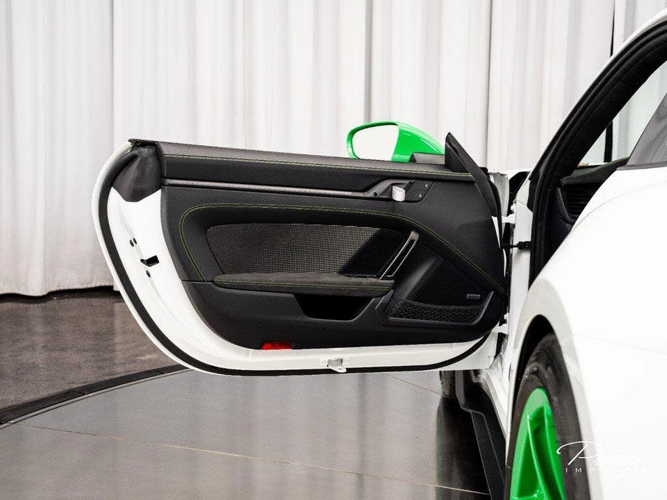 2023 Porsche 992 GT3 RS - Image 24 of 31