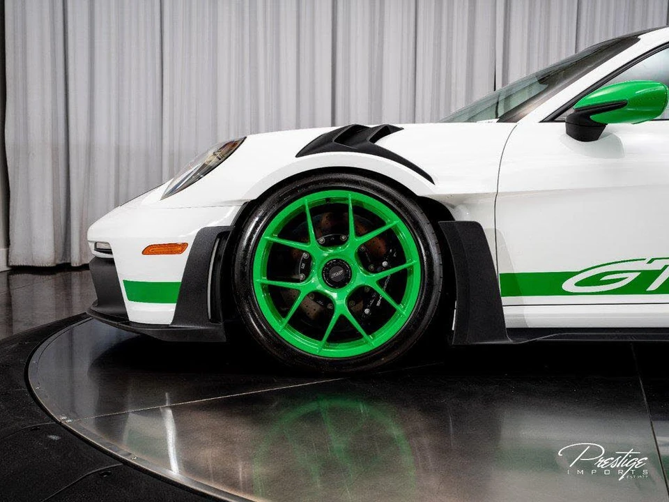 2023 Porsche 992 GT3 RS - Image 10 of 31
