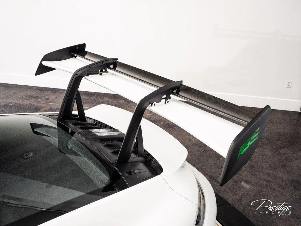 2023 Porsche 992 GT3 RS - Image 18 of 31
