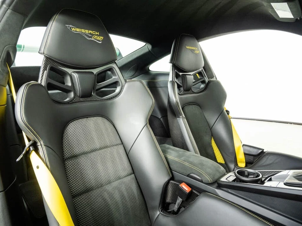 2023 Porsche 992 GT3 RS - Image 19 of 29