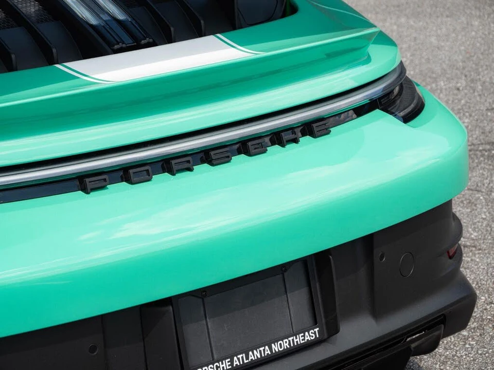 2023 Porsche 992 GT3 RS - Image 28 of 29