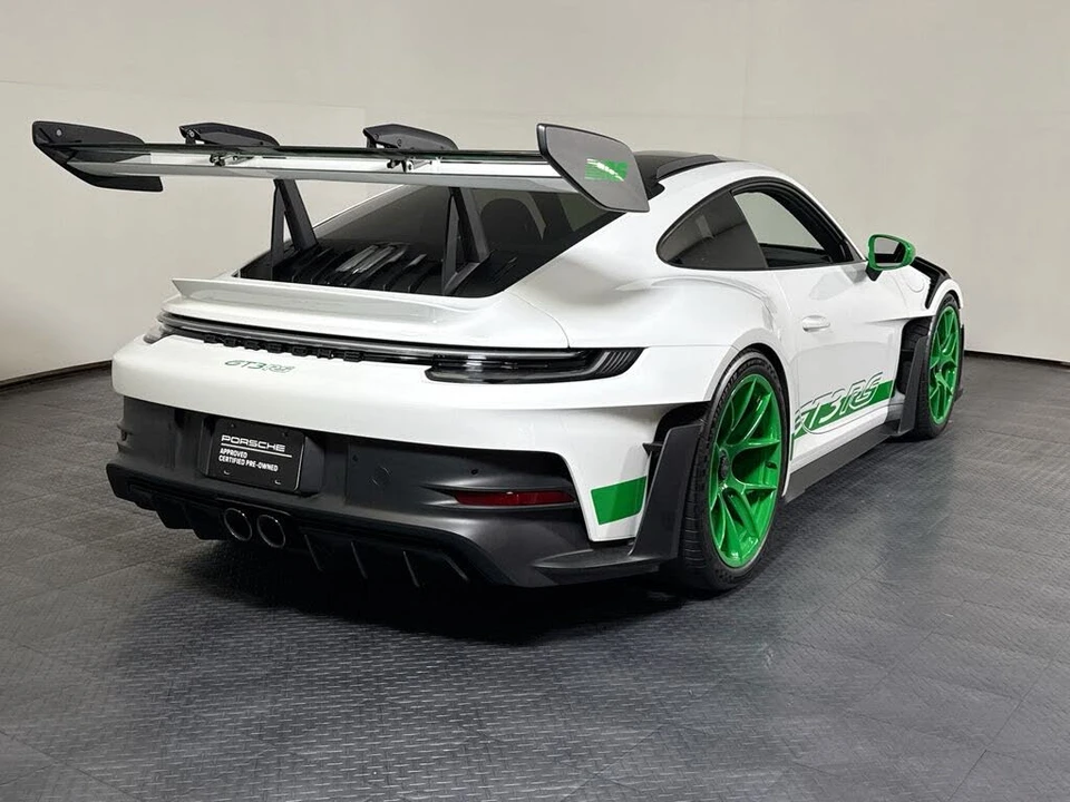 2023 Porsche 992 GT3 RS - Image 7 of 31