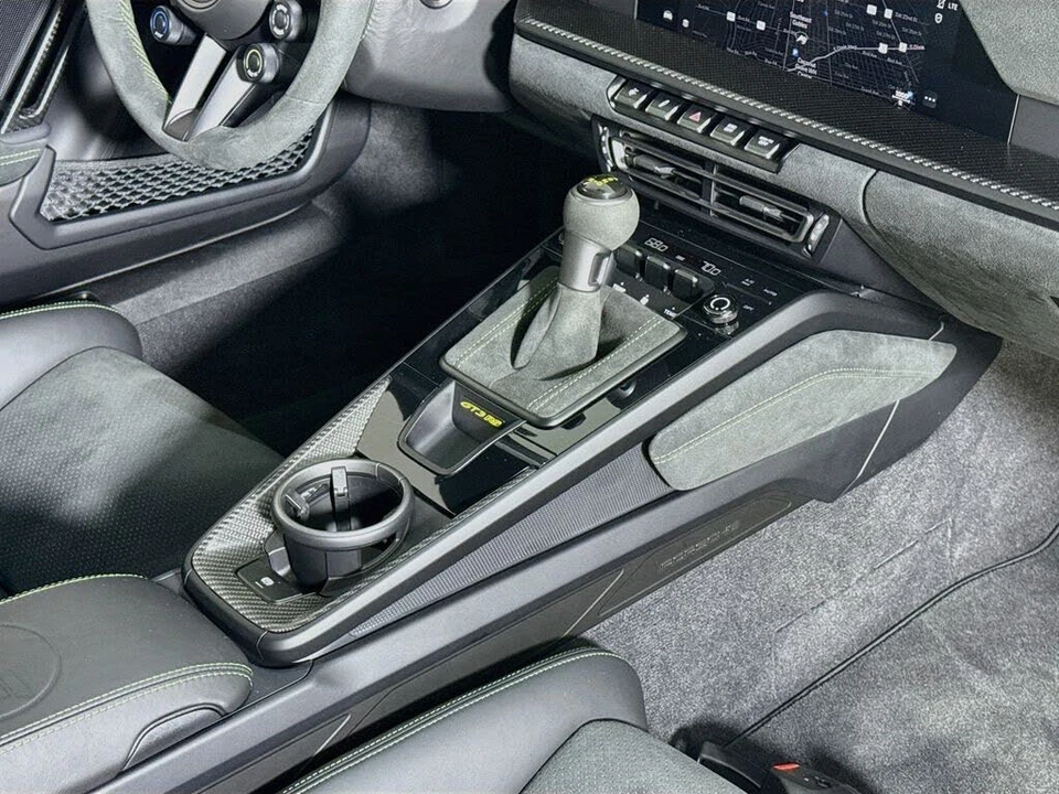 2023 Porsche 992 GT3 RS - Image 19 of 31