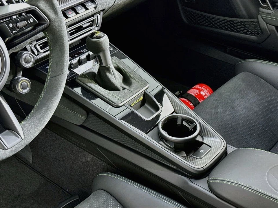2023 Porsche 992 GT3 RS - Image 16 of 31