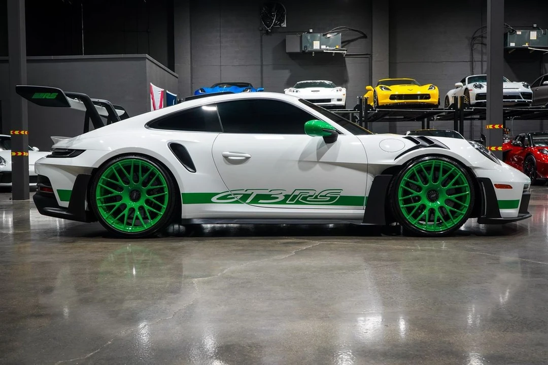 2023 Porsche 992 GT3 RS - Image 6 of 31