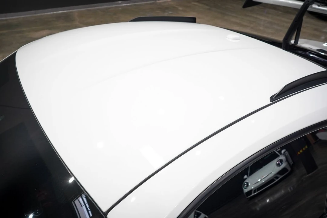 2023 Porsche 992 GT3 RS - Image 12 of 31