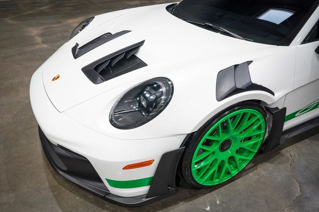2023 Porsche 992 GT3 RS - Image 11 of 31