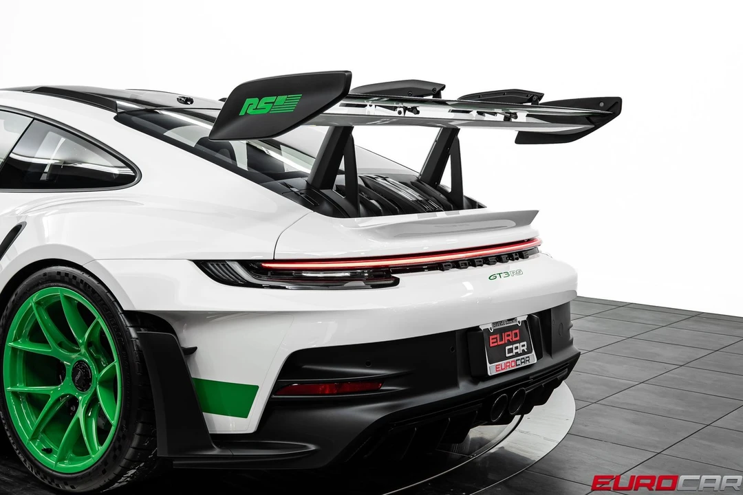 2023 Porsche 992 GT3 RS - Image 20 of 31
