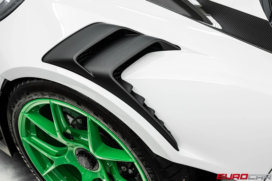2023 Porsche 992 GT3 RS - Image 15 of 31