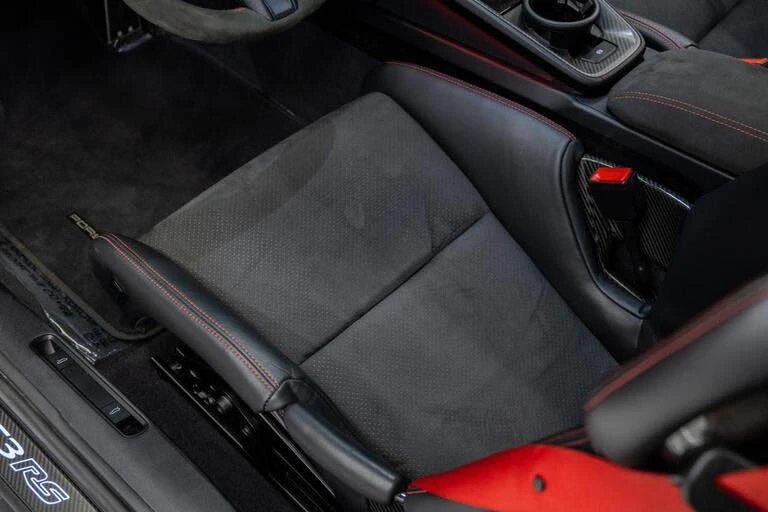 2023 Porsche 992 GT3 RS - Image 15 of 18