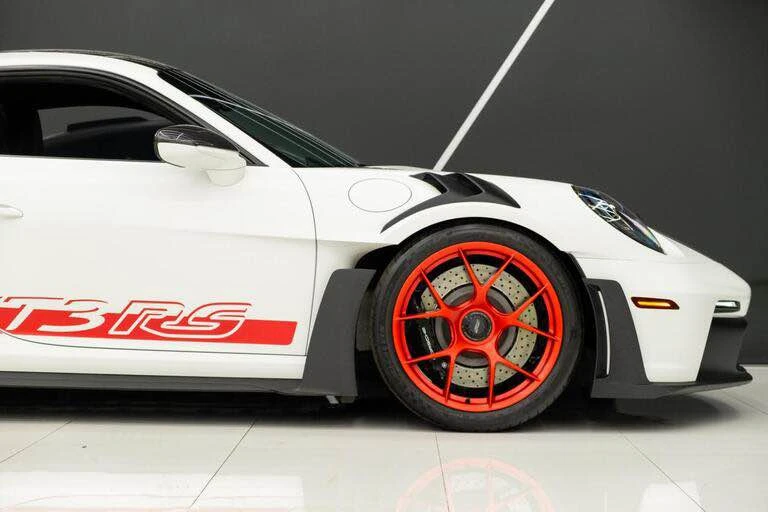 2023 Porsche 992 GT3 RS - Image 9 of 18