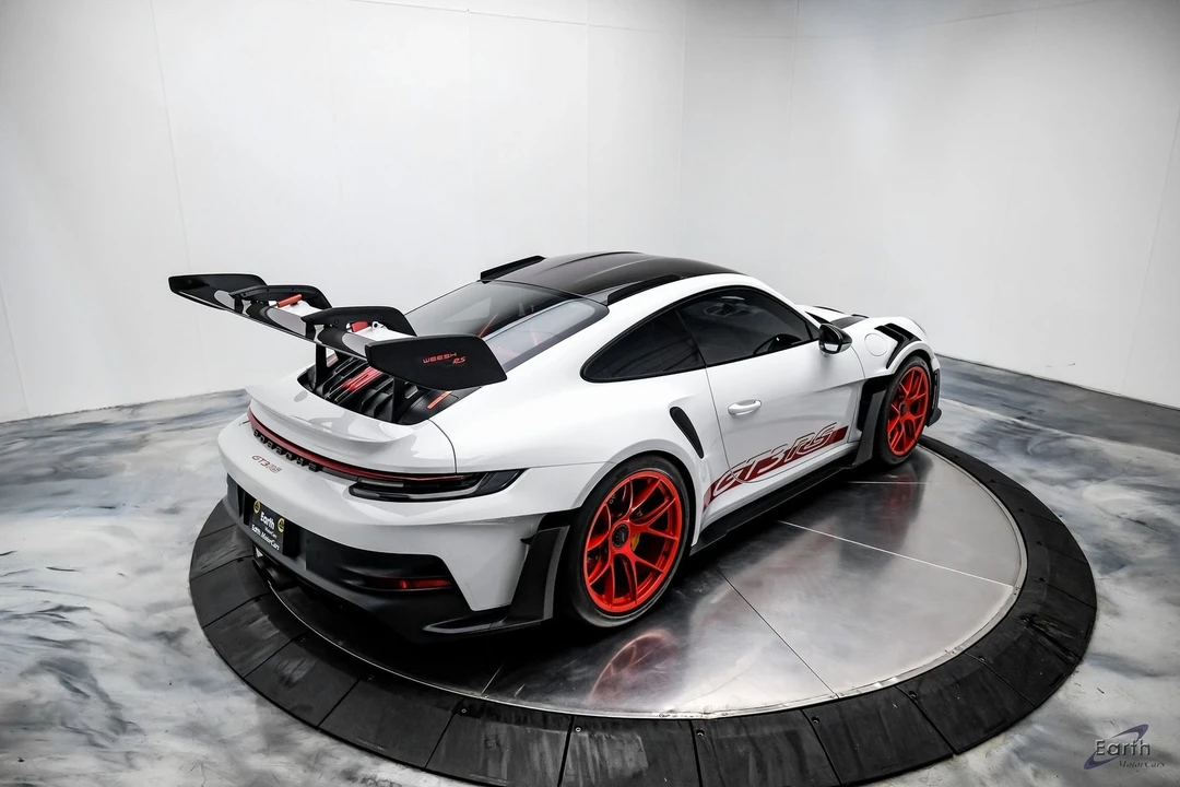 2023 Porsche 992 GT3 RS - Image 16 of 21