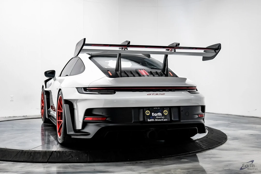 2023 Porsche 992 GT3 RS - Image 10 of 12