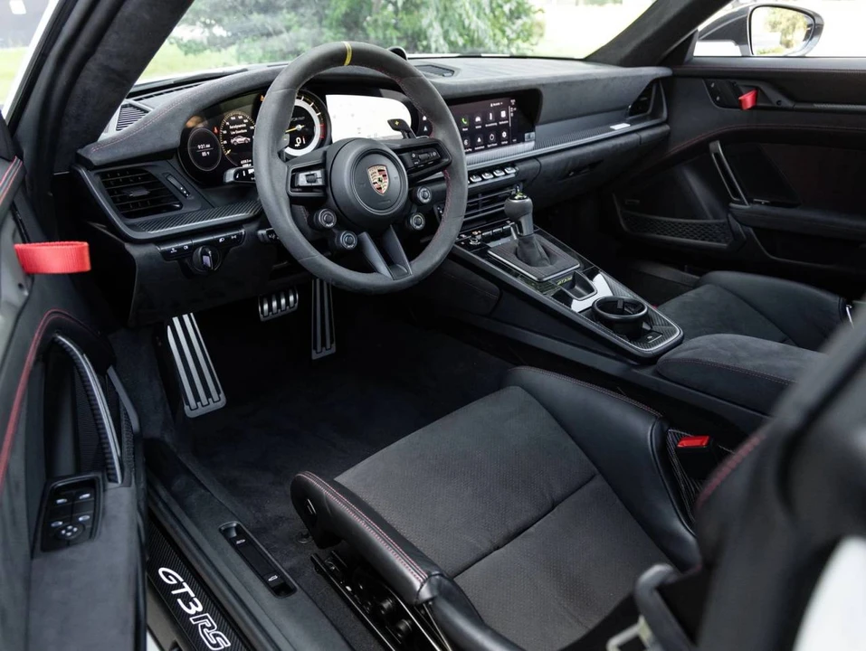 2023 Porsche 992 GT3 RS - Image 3 of 5