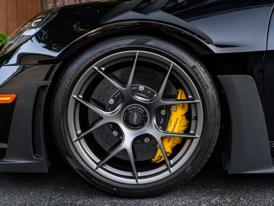 2023 Porsche 992 GT3 RS - Image 10 of 31