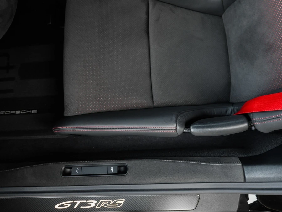 2023 Porsche 992 GT3 RS - Image 24 of 31