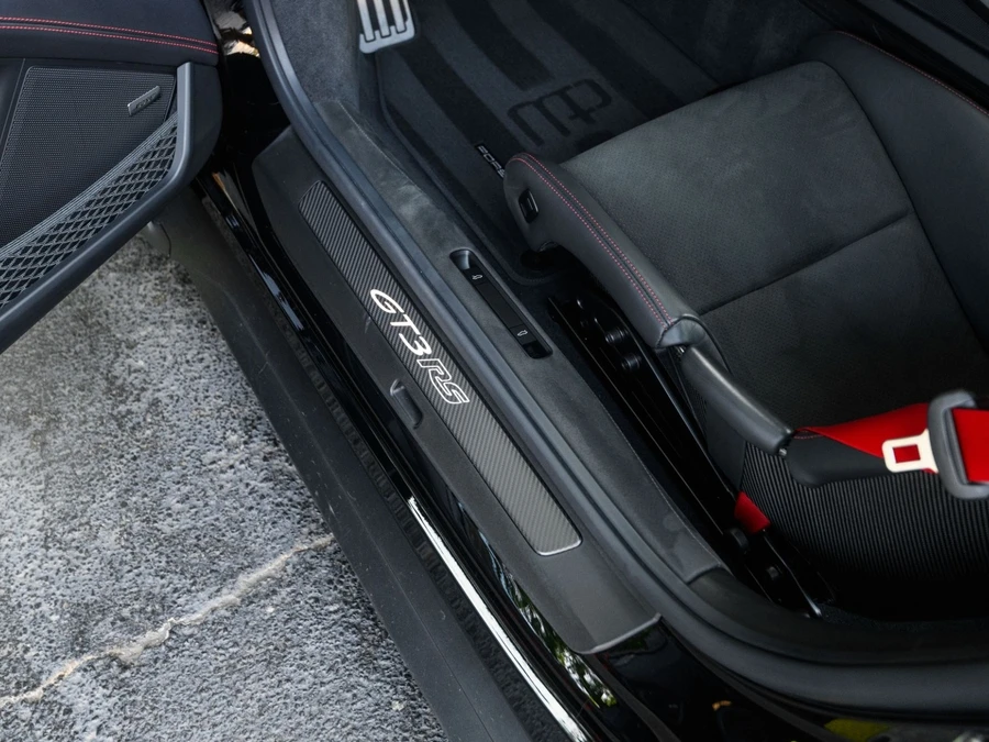 2023 Porsche 992 GT3 RS - Image 26 of 31