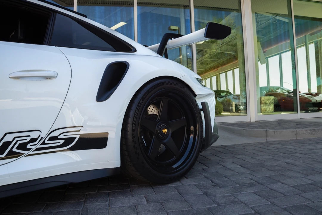 2023 Porsche 992 GT3 RS - Image 9 of 12