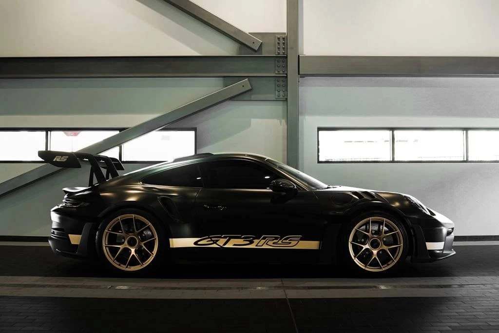 2023 Porsche 992 GT3 RS - Image 2 of 5