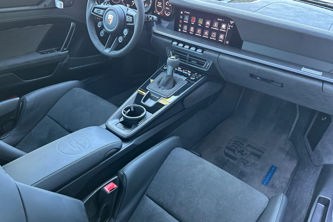 2023 Porsche 992 GT3 RS - Image 16 of 21